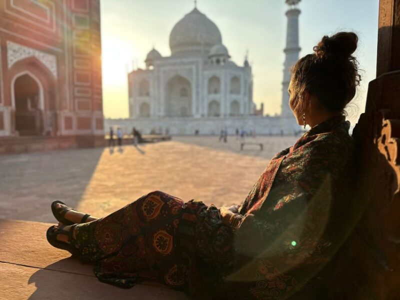 From Delhi: Sunrise Taj Mahal and Agra Tour by Express Train - Tour Inclusions and Guide Services