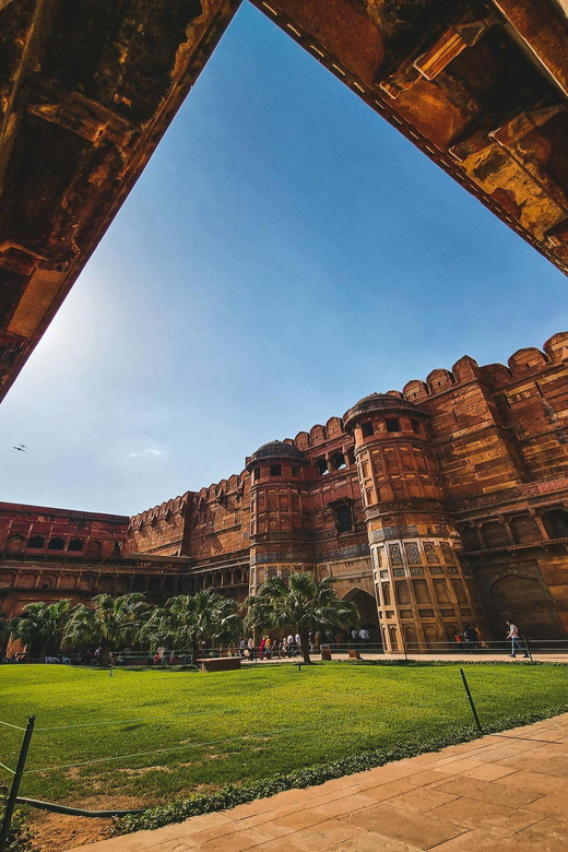From Delhi: Sunrise Taj Mahal and Mathura & Vrindavan Tour - Itinerary Highlights