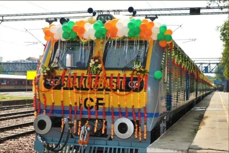 From Delhi: Taj Mahal 1-Day Tour by Superfast Train - Key Points