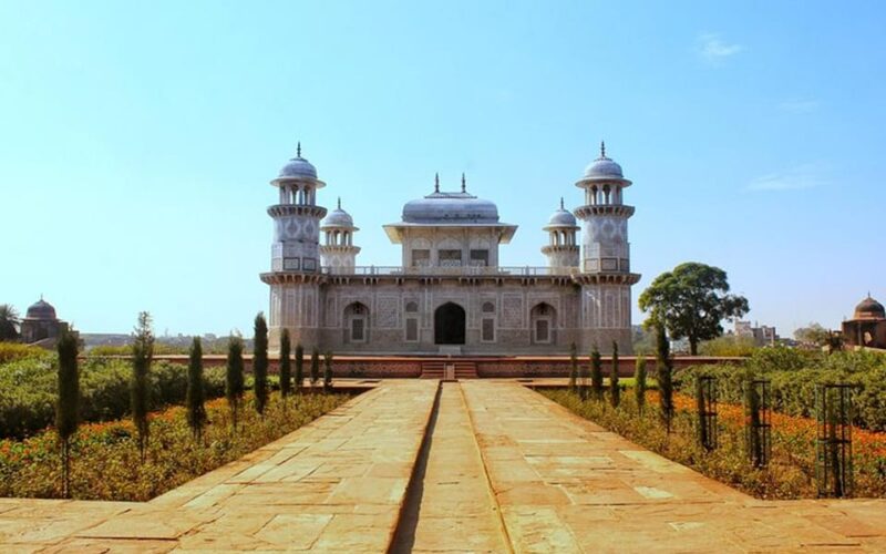 From Delhi: Taj Mahal 1-Day Tour by Superfast Train - Inclusions