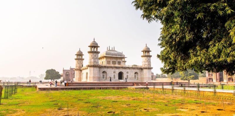 From Delhi : Taj Mahal, Agra Fort and Baby Taj Day Tour - Key Points