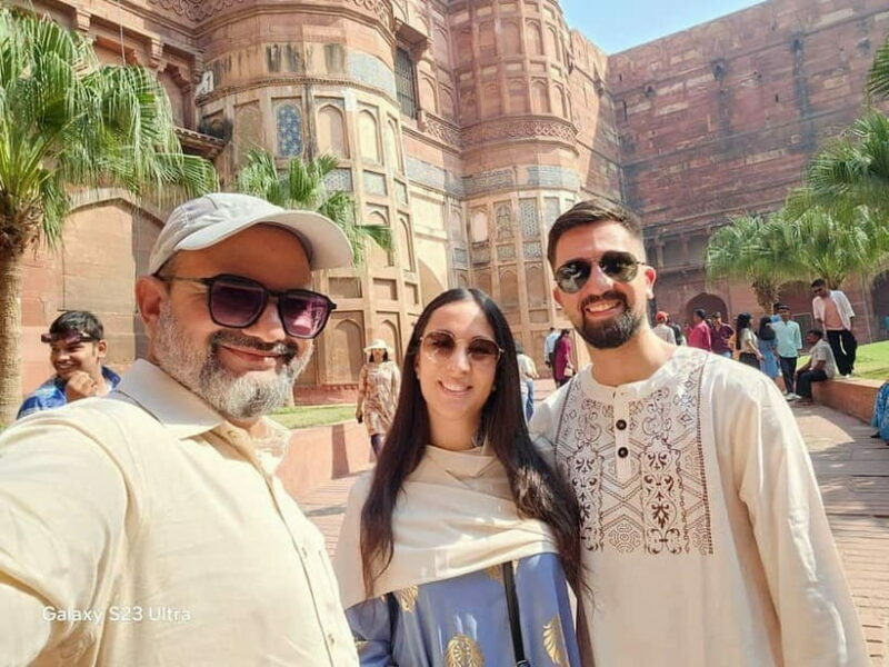 From Delhi: Taj Mahal & Agra Private Day Trip with Transfers - A Closer Look at the Itinerary and Experiences