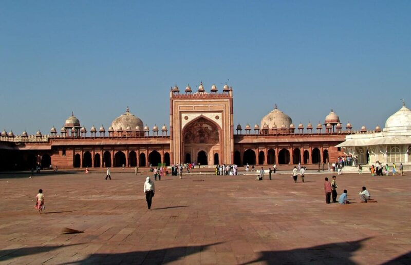 From Delhi : Taj Mahal & Agra Tour With Fatehpur Sikri - Return Journey