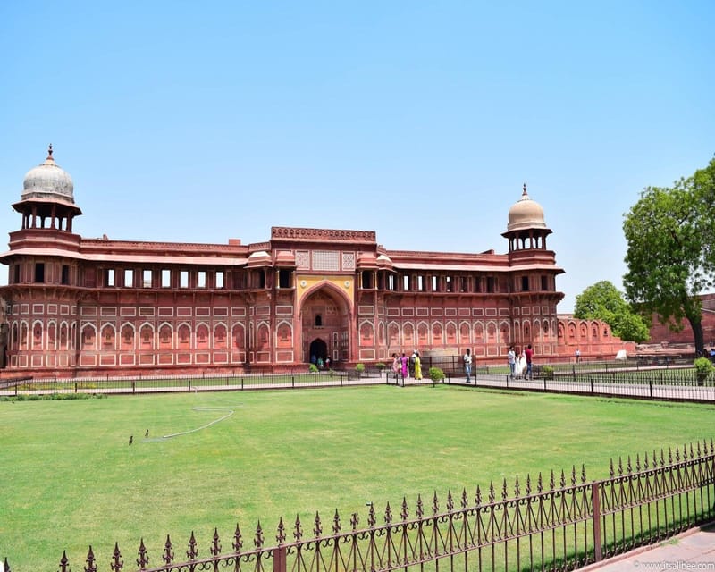 From Delhi: Taj Mahal Agra Tour With Female Guide - Agra Fort Tour