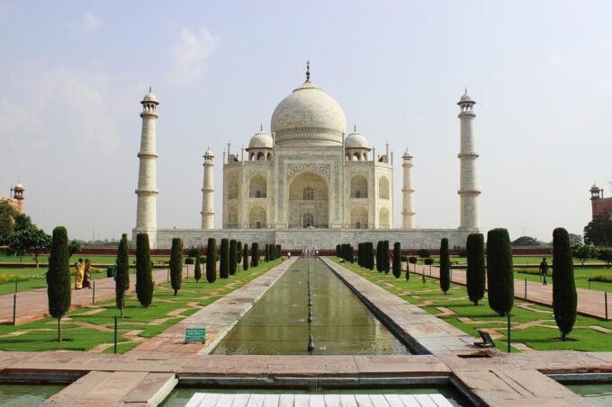 From Delhi: Taj Mahal and Agra Fort Day Trip With Transfers - Booking and Cancellation Policy