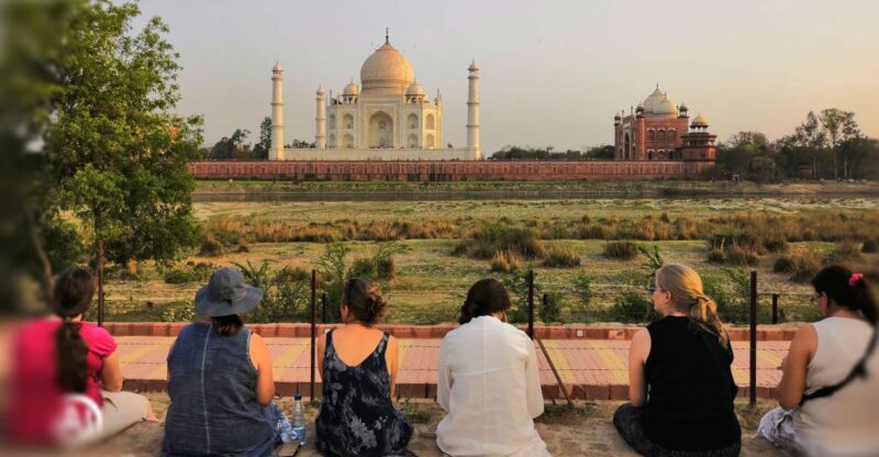 From Delhi : Taj Mahal and Agra Fort Tour By Private Car - Itinerary and Experience