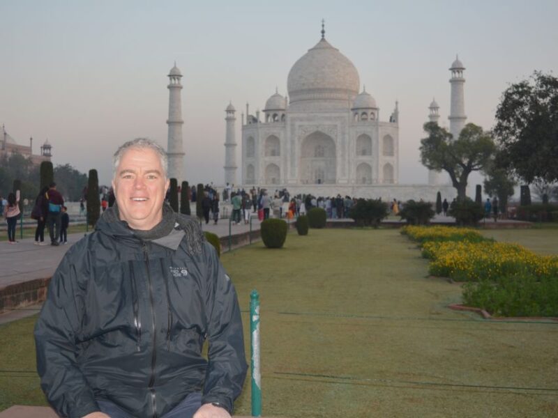 From Delhi: Taj Mahal and Agra Full Day Trip With Transfers - Guided Tour Experience