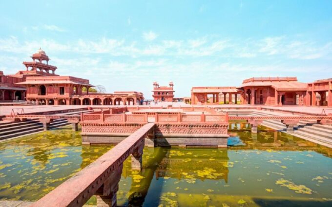 From Delhi: Taj Mahal and Fatehpur Sikri Private Tour by Car - Taj Mahal Closure