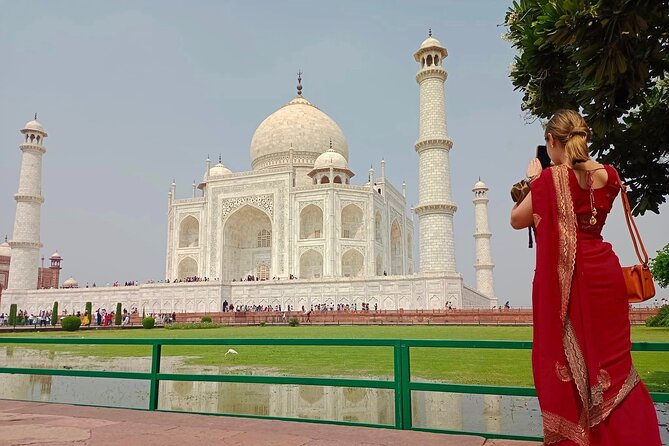 From Delhi : Taj Mahal Photoshoot in Indian Ethnic Dresses - Sunrise at Taj Mahal
