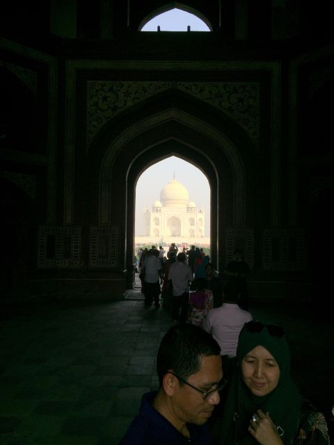 From Delhi: Taj Mahal Sunrise & Agra Tour by Car With Guide - What to Bring