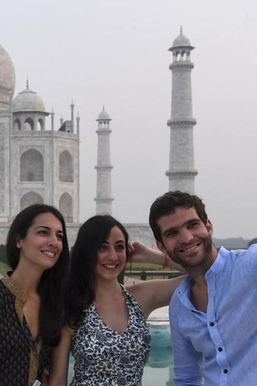 From Delhi: Taj Mahal Sunrise and Agra Fort Tour With Guide - Itinerary Highlights