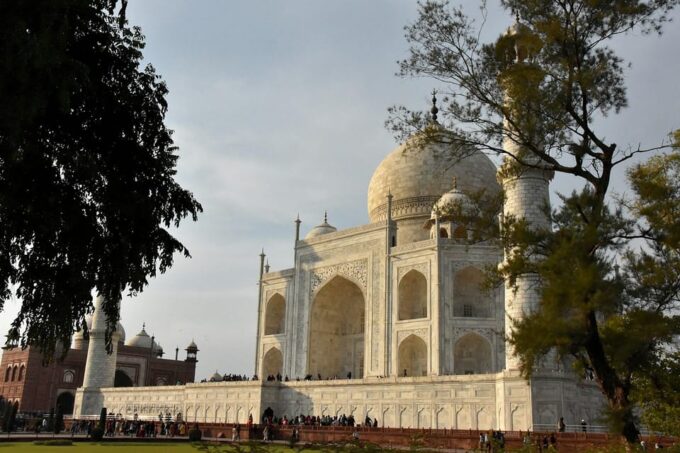 From Delhi : Taj Mahal Tour by Gatimaan Express Train - Frequently Asked Questions