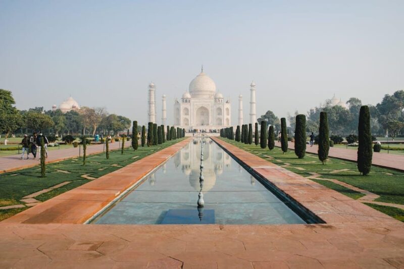 From Delhi: Taj Mahal Tour By Train in Execution Class - Inclusions