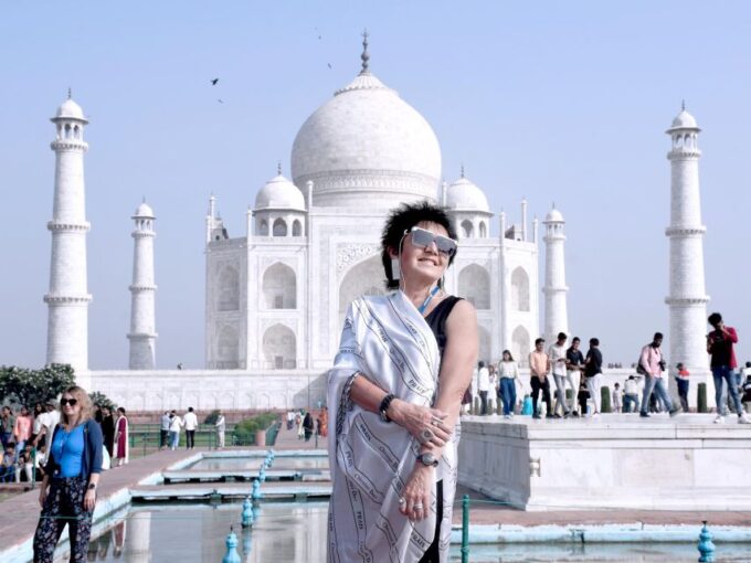 From Delhi: Taj Mahal Tour With Agra Fort & Fatehpur Sikri - Accessibility and Vehicle Types