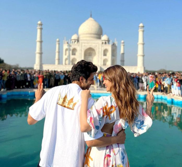 From Delhi: Taj Mahal Tour With Professional Photographer - Itinerary Highlights