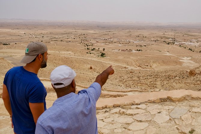 From Djerba: 2-Day Desert Tour With an Overnight Stay in a Tent - Tour Schedule and Itinerary