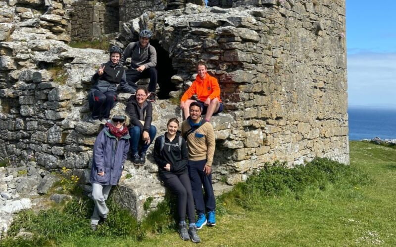 From Doolin: Day Trip to Inisheer With Bike or Bus Tour - Itinerary and Activities