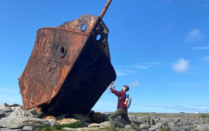 From Doolin: Day Trip to Inisheer With Bike or Bus Tour - Exploring the Island of Inisheer