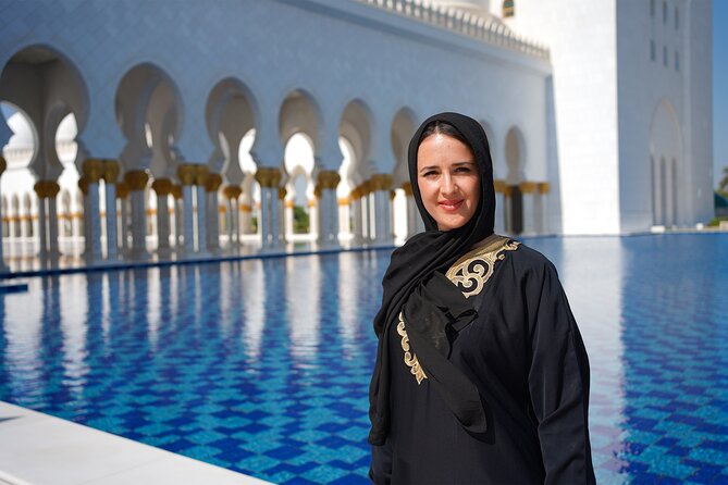 From Dubai: Abu Dhabi Sheikh Zayed Grand Mosque Guided Tour - Tour Reviews