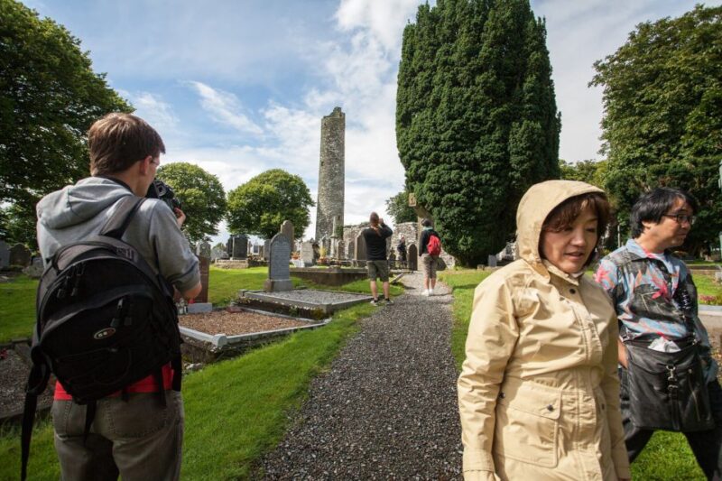 From Dublin: Celtic Boyne Valley and Ancient Sites Tour - Itinerary Highlights