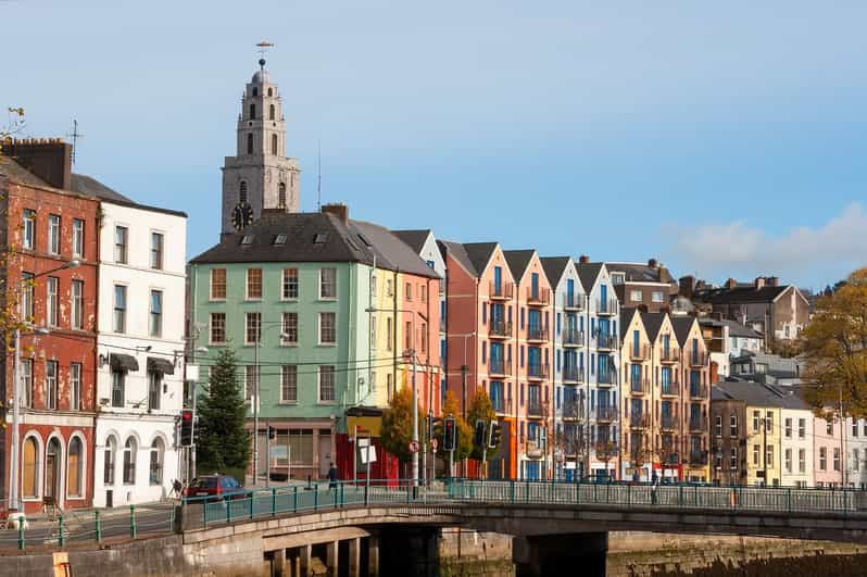 From Dublin: Cork, Cahir Castle, Rock of Cashel Tour in Spanish - Tour Highlights
