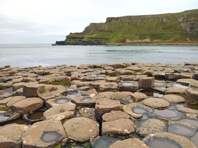 From Dublin: Giants Causeway Private Tour - Pickup and Cancellation