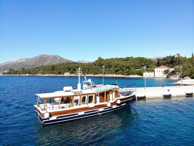 From Dubrovnik: Hop-On-Hop-Off Elaphiti Islands Boat Ticket - Dining Options