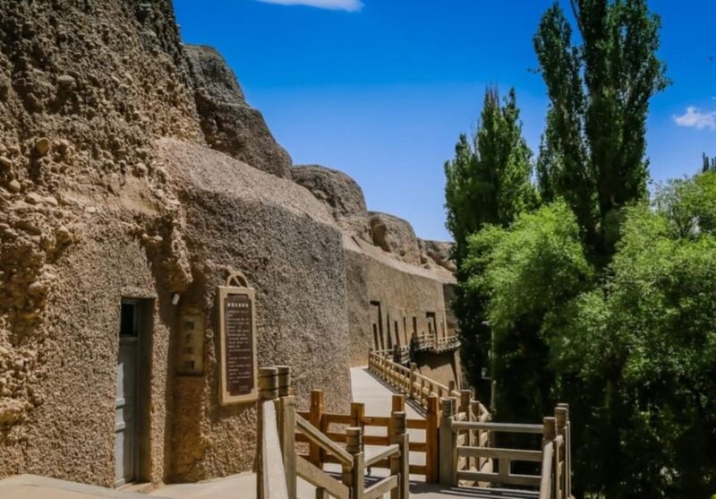 From Dunhuang: Yulin Grotto, Western Thousand Buddha Caves - Private Transfer and Guided Tour