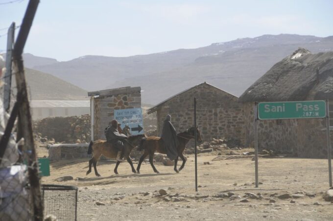 From Durban: Sani Pass and Lesotho by 4WD Vehicle - Getting to the Sani Pass