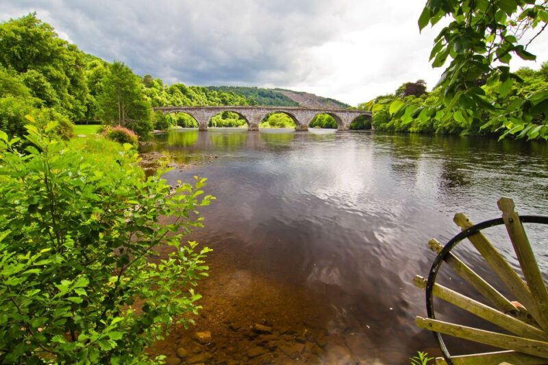 From Edinburgh: Full Day Scottish Highlands and Whisky Tour - Experience and Features