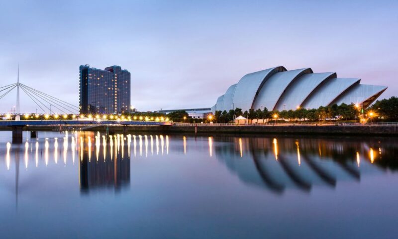 From Edinburgh: Glasgow & Scottish Lakes Spanish Tour - Highlights of the Itinerary