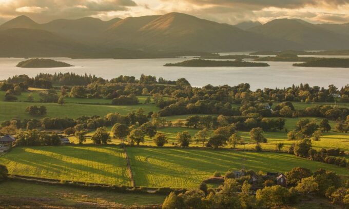 From Edinburgh: Glasgow & Scottish Lakes Spanish Tour - Frequently Asked Questions