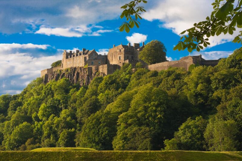 From Edinburgh: Heart of Scotland Full-Day Tour in Spanish - Itinerary Highlights