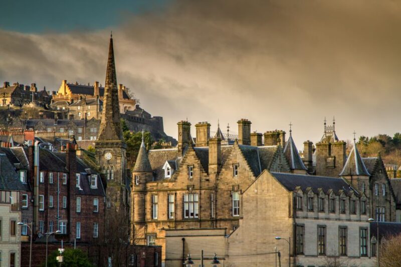 From Edinburgh: Heart of Scotland Full-Day Tour in Spanish - Meeting Point and Important Information