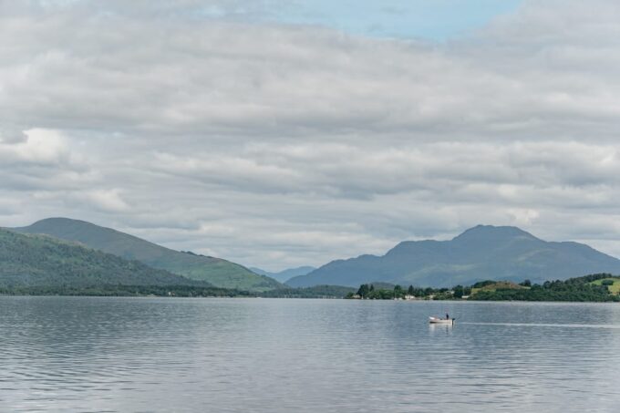 From Edinburgh: Loch Lomond, Stirling Castle & Kelpies Tour - Starting Point and Meeting