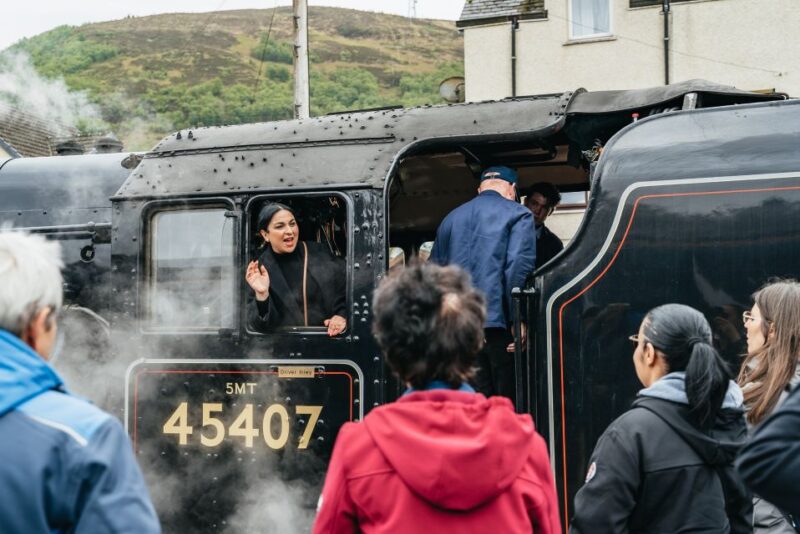 From Edinburgh: Magical Highlands Tour With Hogwarts Express - Itinerary Highlights