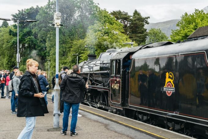 From Edinburgh: Magical Highlands Tour With Hogwarts Express - Iconic Sites and Experiences