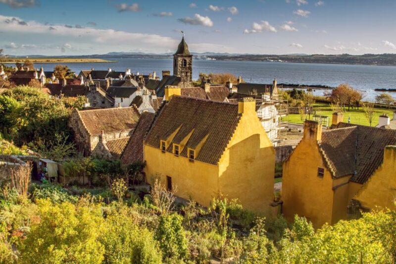 From Edinburgh: Outlander, Palaces, and Jacobites Day Trip - Itinerary Highlights
