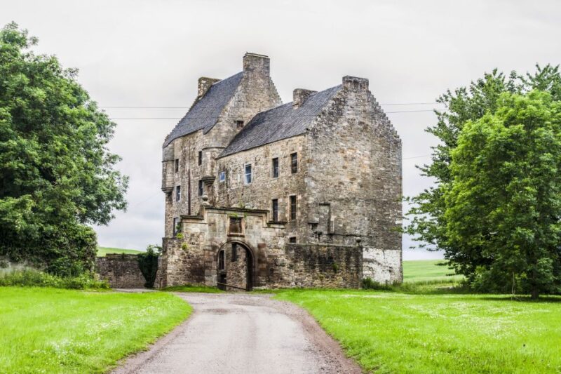 From Edinburgh: The Outlander Experience Guided Tour - Tour Features