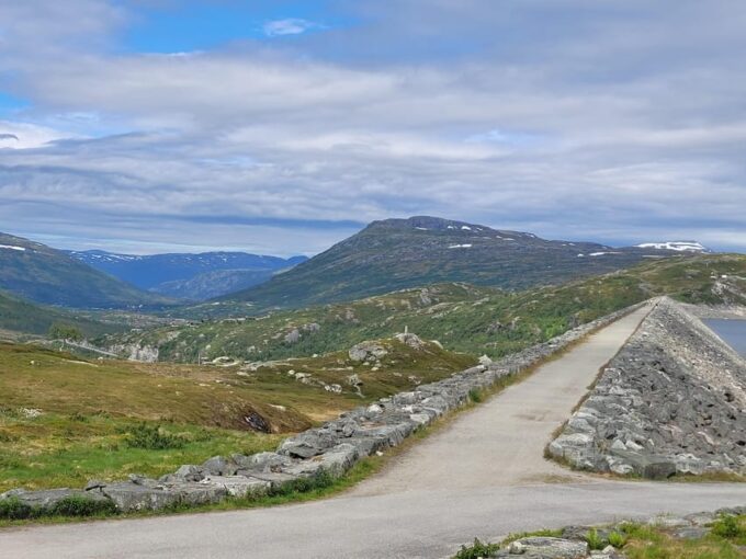 From Eidfjord: Voringsfossen Waterfalls and Sysendammen Dam - Flexible Booking and Cancellation Policy