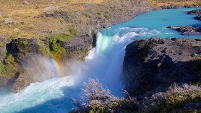 From El Calafate: Torres Del Paine Full Day Tour - Important Considerations