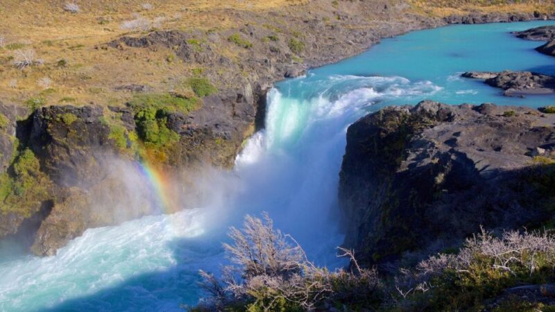 From El Calafate: Torres Del Paine Full Day Tour - Participant Restrictions