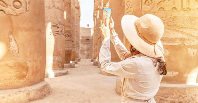 From El Gouna: Luxor City Highlights Guided Tour With Lunch - Transportation