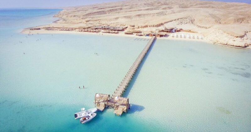 From El Gouna: Orange Island Trip With Snorkel & Parasailing - Included Activities