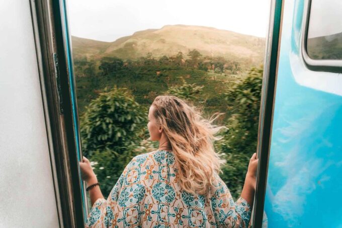 From Ella: First-Class Reserved Train Ticket to Kandy - Train Journey Details