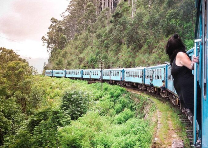 From Ella: Kandy Train Tickets With 2nd Class Reserved Seats - Ticket Delivery and Collection