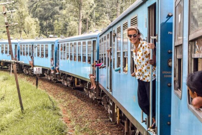 From Ella to Kandy Train Tickets -(3rd Class Reserved Seats) - Scenic Highlights Along the Route