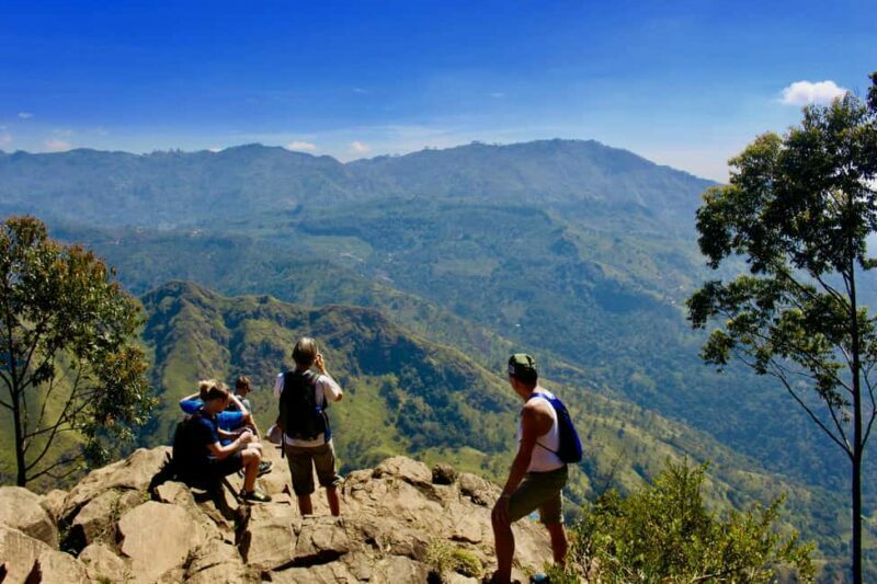 From Ella : Waterfalls, Nine Arch Bridge, Little Adam's Peak - FAQ