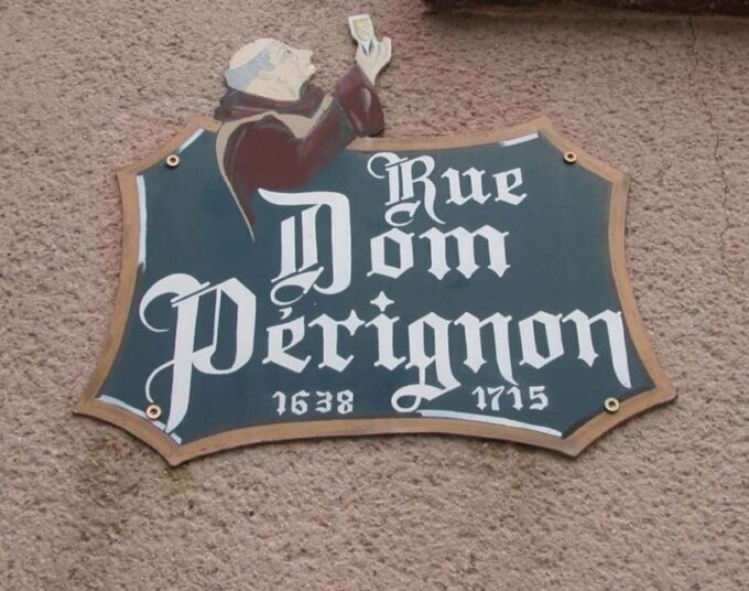From Epernay: Bubble Morning Champagne Tour - 6 Tastings - Champagne Tastings