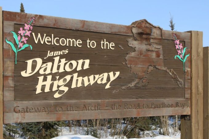 From Fairbanks: Arctic Circle Full-Day Guided Trip - Scenic Drive Along Dalton Highway